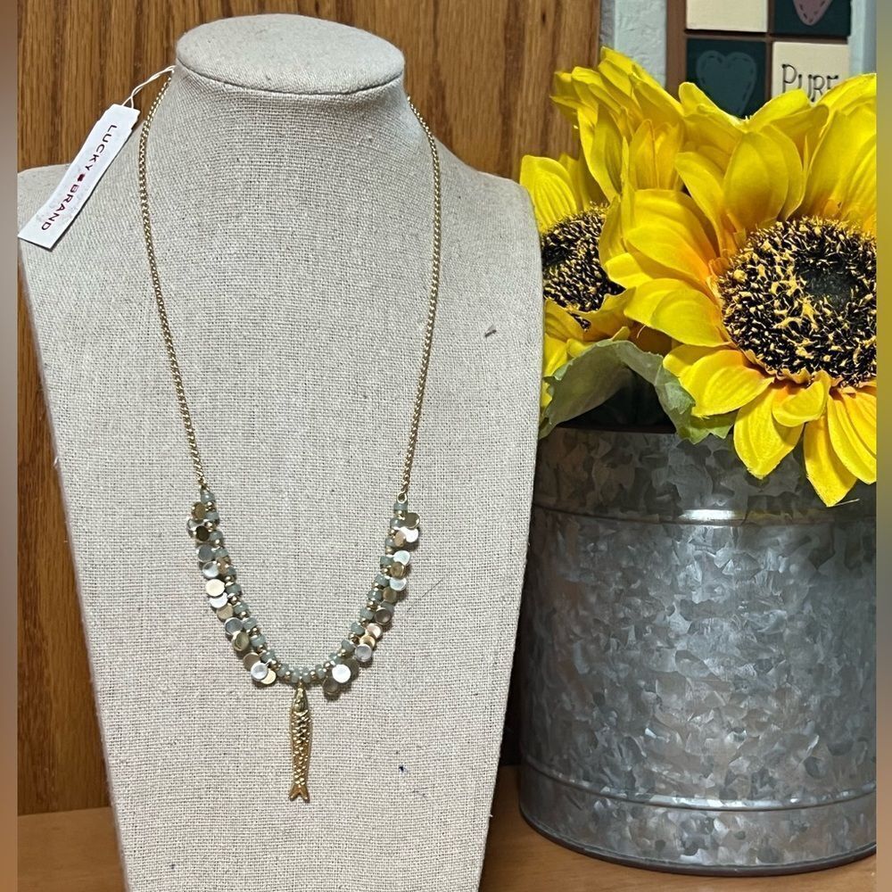NWT Lucky Brand Elegant Gold Necklace with Sequins & Gold fish Pendant #LBNK1